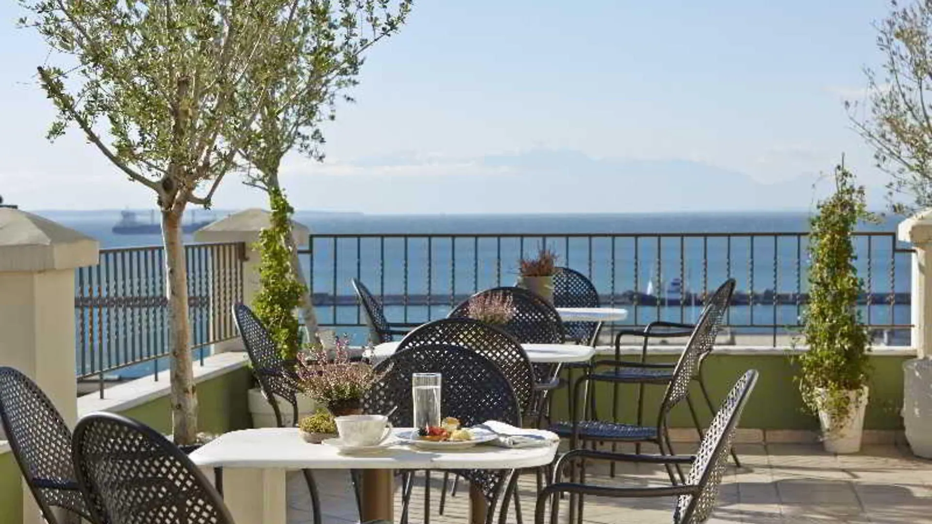 Mediterranean Palace Thessaloniki 5*,  Greece